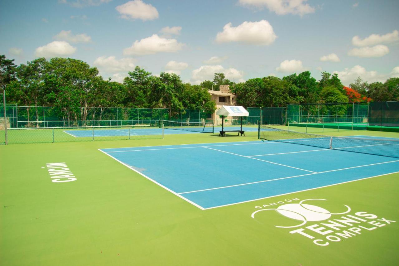 Cancun Tennis Inn Канкун Экстерьер фото