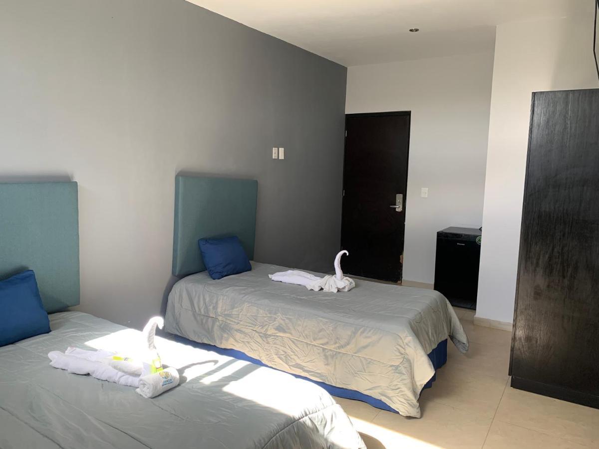 Cancun Tennis Inn Канкун Экстерьер фото